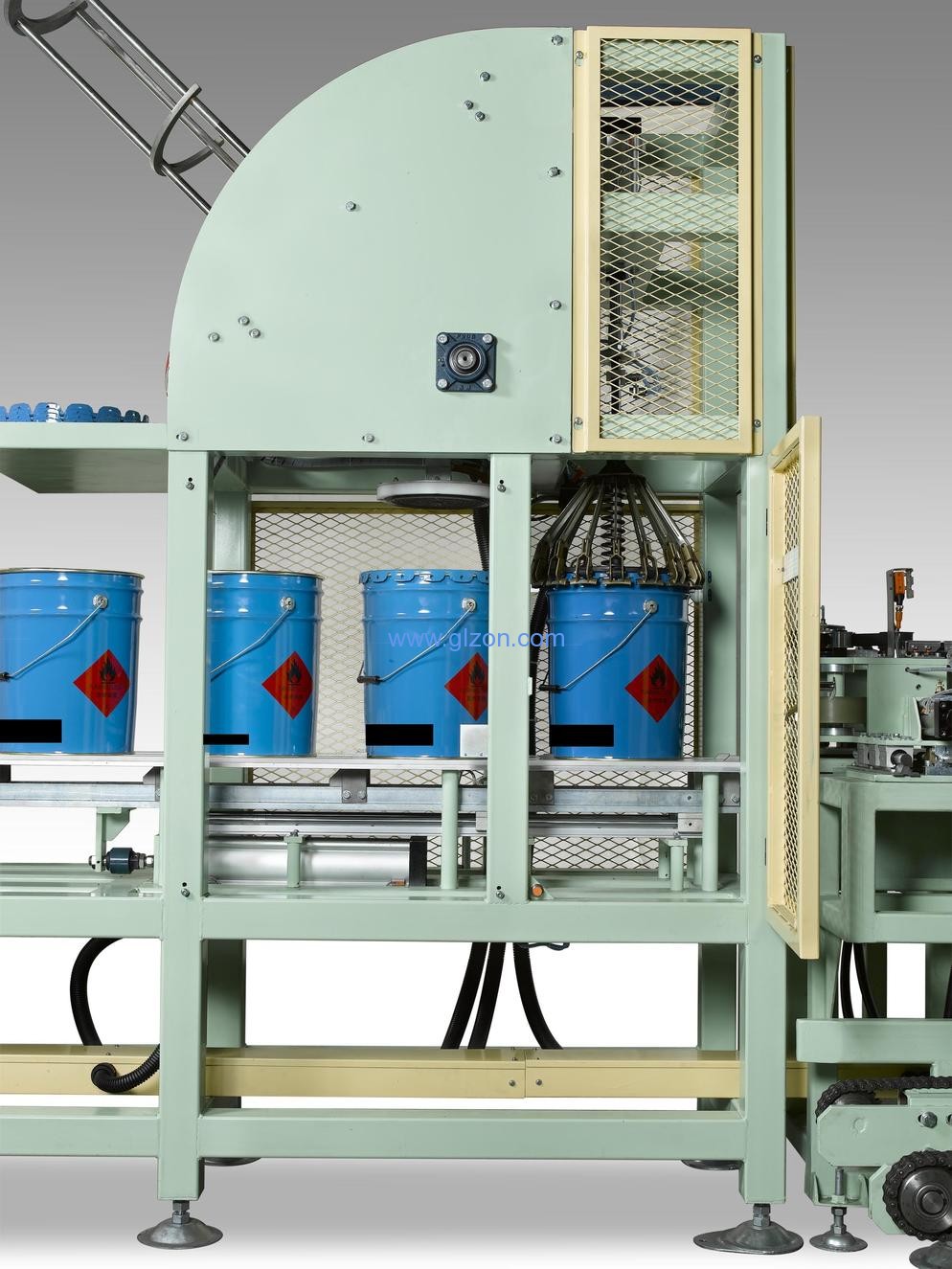 1526192598221242.jpg 268155-ELK_00072.jpg