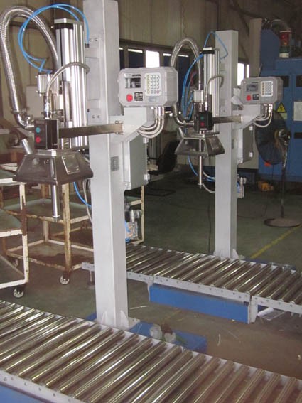 全自動灌裝機|干粉砂漿包裝機|自動灌裝機|噸袋包裝機|防爆灌裝機|涂料灌裝機|潤滑油灌裝機|液體灌裝秤|油漆灌裝機 全自動灌裝機|干粉砂漿包裝機|自動灌裝機|噸袋包裝機|防爆灌裝機|涂料灌裝機|潤滑油灌裝機|液體灌裝秤|油漆灌裝機