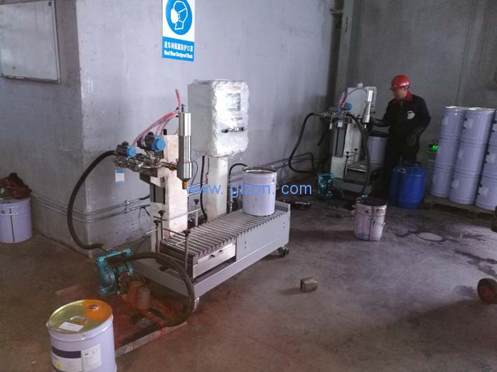 液體灌裝機(jī),干粉砂漿包裝機(jī),全自動(dòng)灌裝設(shè)備,噸袋包裝機(jī)