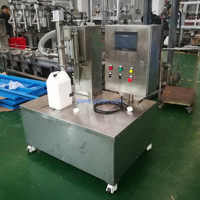 干粉砂漿包裝機(jī),噸袋包裝機(jī),液體灌裝機(jī),灌裝設(shè)備廠家 干粉砂漿包裝機(jī),噸袋包裝機(jī),液體灌裝機(jī),灌裝設(shè)備廠家