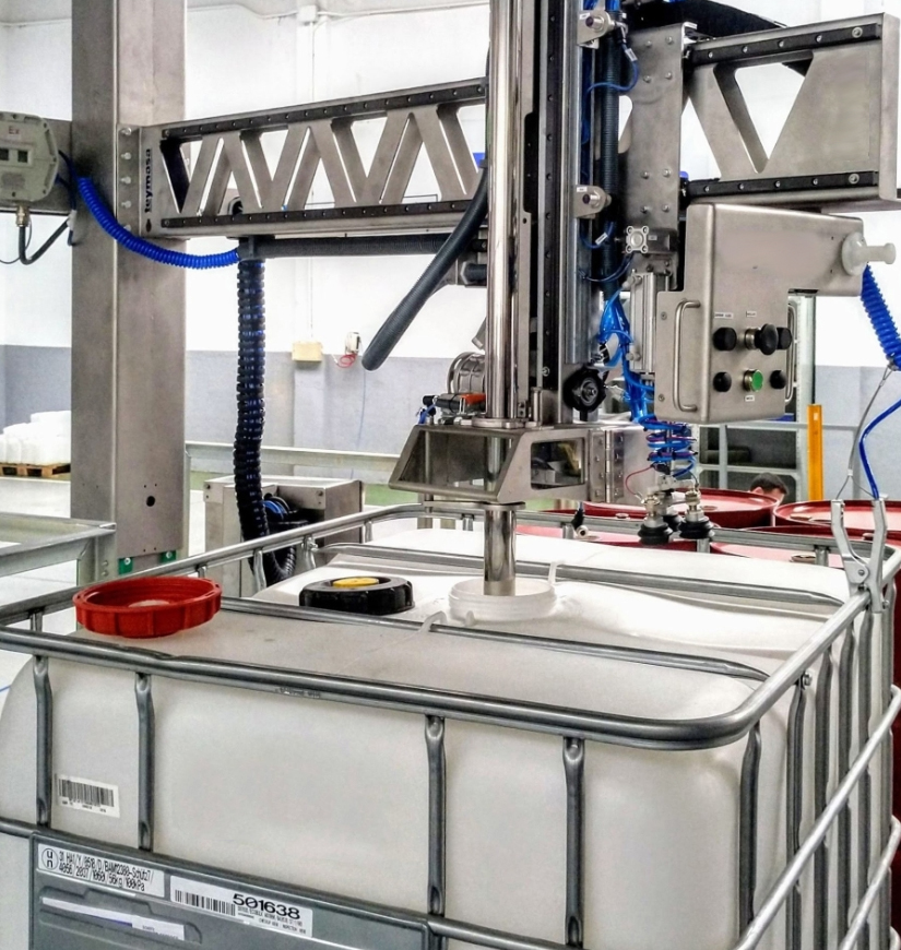 Semi-automatic filling machine for drums on pallet and IBC's Semi-auto drum filler