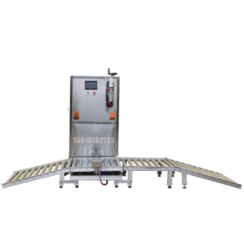 液體灌裝機(jī),稱重灌裝機(jī),定量灌裝機(jī) 液體灌裝機(jī),稱重灌裝機(jī),定量灌裝機(jī)