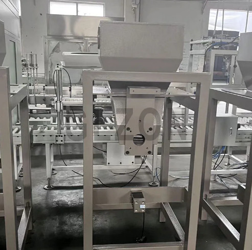 液體灌裝機(jī),稱重灌裝機(jī),定量灌裝機(jī) 液體灌裝機(jī),稱重灌裝機(jī),定量灌裝機(jī)