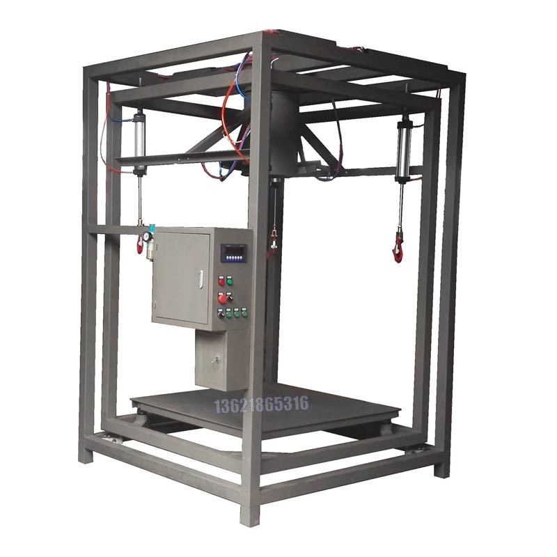 液體灌裝機(jī),稱重灌裝機(jī),定量灌裝機(jī) 液體灌裝機(jī),稱重灌裝機(jī),定量灌裝機(jī)