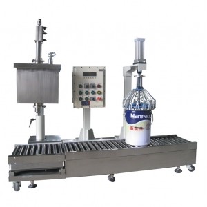 20L儲(chǔ)槽防爆式梅花壓蓋灌裝機(jī)