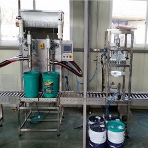 18L敞開桶稱重灌裝機(jī)