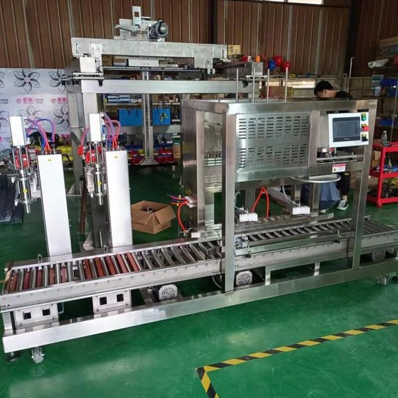 有泡沫灌裝機(jī) 25L潤(rùn)滑油灌裝機(jī)